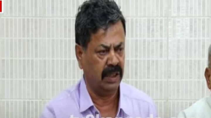 ಬಿಜೆಪಿ ಸೇರುವಾಗ ಬಿಎಸ್ವೈ ಕಾಲು ಹಿಡಿದಿದ್ದ ಯತ್ನಾಳ್ ಈಗ ಬೇರೆಯವರಿಂದ ಬಲಿಪಶು ಆಗುತ್ತಿದ್ದಾರೆ: ರೇಣುಕಾಚಾರ್ಯ ಬಿಜೆಪಿ ಸೇರುವಾಗ ಬಿಎಸ್ವೈ ಕಾಲು ಹಿಡಿದಿದ್ದ ಯತ್ನಾಳ್ ಈಗ ಬೇರೆಯವರಿಂದ ಬಲಿಪಶು ಆಗುತ್ತಿದ್ದಾರೆ: ರೇಣುಕಾಚಾರ್ಯ
