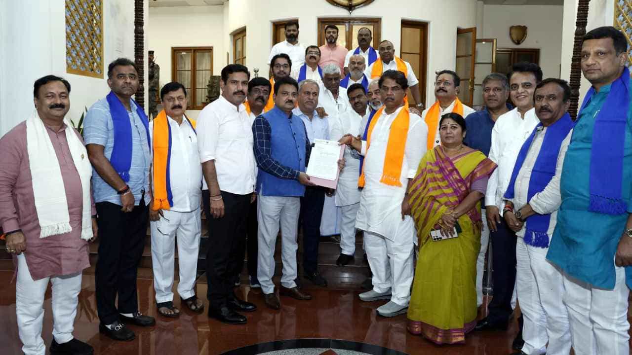 ಗುತ್ತಿಗೆಯಲ್ಲಿ ಮುಸ್ಲಿಂಗೆ ಮೀಸಲು ಮಸೂದೆ ಅಂಗೀಕಾರ: ಸರ್ಕಾರದ ವಿರುದ್ಧ ತೊಡೆತಟ್ಟಿದ ಬಿಜೆಪಿ ಗುತ್ತಿಗೆಯಲ್ಲಿ ಮುಸ್ಲಿಂಗೆ ಮೀಸಲು ಮಸೂದೆ ಅಂಗೀಕಾರ: ಸರ್ಕಾರದ ವಿರುದ್ಧ ತೊಡೆತಟ್ಟಿದ ಬಿಜೆಪಿ