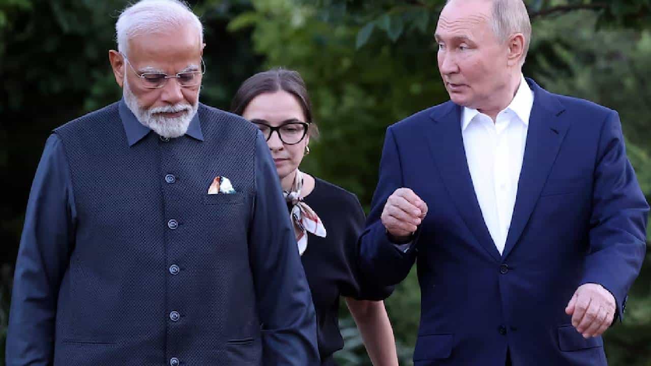 Putin Thanks PM Modi: ಪ್ರಧಾನಿ ಮೋದಿ, ಟ್ರಂಪ್ಗೆ ಧನ್ಯವಾದ ತಿಳಿಸಿದ ಪುಟಿನ್, ಉಕ್ರೇನ್ ಯುದ್ಧದ ಬಗ್ಗೆ ನಿಲುವೇನು? Putin Thanks PM Modi: ಪ್ರಧಾನಿ ಮೋದಿ, ಟ್ರಂಪ್ಗೆ ಧನ್ಯವಾದ ತಿಳಿಸಿದ ಪುಟಿನ್, ಉಕ್ರೇನ್ ಯುದ್ಧದ ಬಗ್ಗೆ ನಿಲುವೇನು?