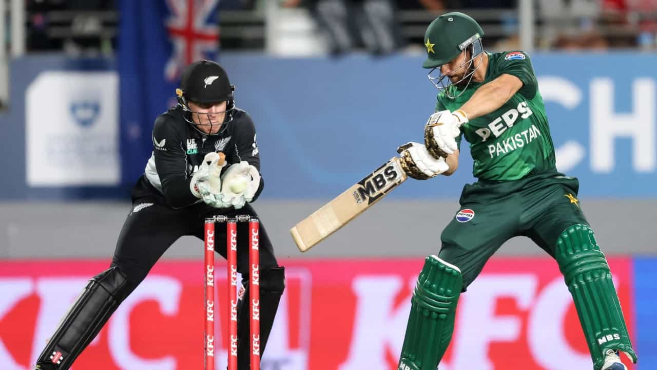 PAK vs NZ: ಕಿವೀಸ್ ವಿರುದ್ಧ ಕೊನೆಗೂ ಗೆದ್ದು ಮಾನ ಉಳಿಸಿಕೊಂಡ ಪಾಕಿಸ್ತಾನ PAK vs NZ: ಕಿವೀಸ್ ವಿರುದ್ಧ ಕೊನೆಗೂ ಗೆದ್ದು ಮಾನ ಉಳಿಸಿಕೊಂಡ ಪಾಕಿಸ್ತಾನ