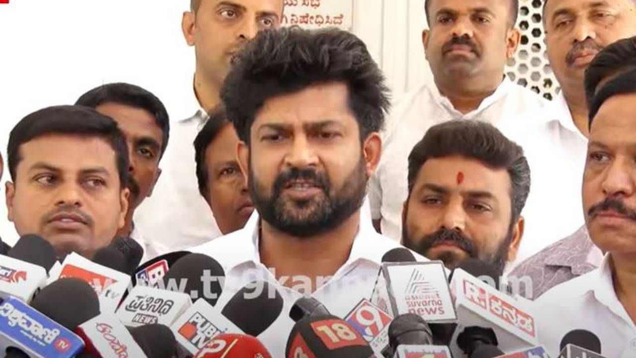 ಹಲಾಲ್ ಬಜೆಟ್ ಅಲ್ಲವೆನ್ನುವ ಸಿದ್ದರಾಮಯ್ಯ ಇತರ ಜಾತಿ ನಿಗಮಗಳಿಗೆ ಎಷ್ಟು ಅನುದಾನ ನೀಡಿದ್ದಾರೆ? ಪ್ರತಾಪ್ ಸಿಂಹ