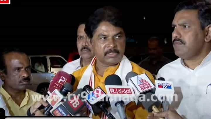 ಸದನದ ಕಲಾಪಗಳಲ್ಲಿ ನಮ್ಮ ಹಾಜರಾತಿಯನ್ನು ಹೆಚ್ಚಿಸಿ ಸರ್ಕಾರದ ತಪ್ಪುಗಳನ್ನು ಎತ್ತಿ ತೋರುತ್ತೇವೆ: ಆರ್ ಅಶೋಕ ಸದನದ ಕಲಾಪಗಳಲ್ಲಿ ನಮ್ಮ ಹಾಜರಾತಿಯನ್ನು ಹೆಚ್ಚಿಸಿ ಸರ್ಕಾರದ ತಪ್ಪುಗಳನ್ನು ಎತ್ತಿ ತೋರುತ್ತೇವೆ: ಆರ್ ಅಶೋಕ