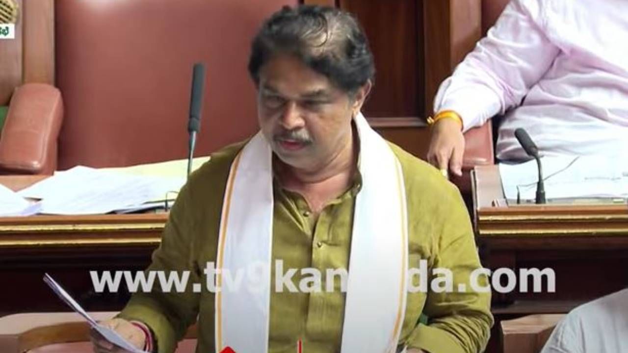 ಸದನದಲ್ಲಿ ಸಿಎಂ ಸಿದ್ದರಾಮಯ್ಯರ ಕನ್ನಡ ಪ್ರೇಮ ಹಾಡಿ ಹೊಗಳಿದ ವಿರೋಧ ಪಕ್ಷದ ನಾಯಕ ಆರ್ ಅಶೋಕ