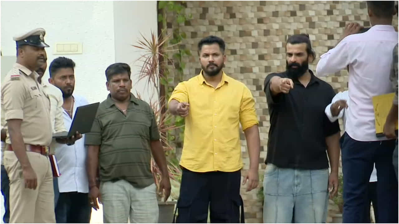 ಮಚ್ಚು ಎಲ್ಲಿದೆ ಎಂದು ಬಾಯಿಬಿಡದ ರಜತ್‌, ವಿನಯ್‌; ಪೊಲೀಸರ ಎದುರು ಬೇಜವಾಬ್ದಾರಿ ಉತ್ತರ