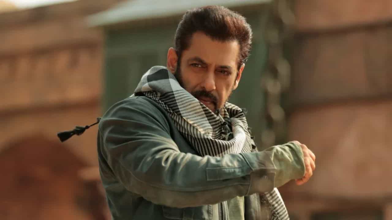 ದಕ್ಷಿಣದ ನಿರ್ದೇಶಕನ ಮೇಲೆ ಉರಿದು ಬಿದ್ದ ಸಲ್ಮಾನ್ ಖಾನ್ ಅಭಿಮಾನಿಗಳು, ಕಾರಣ?