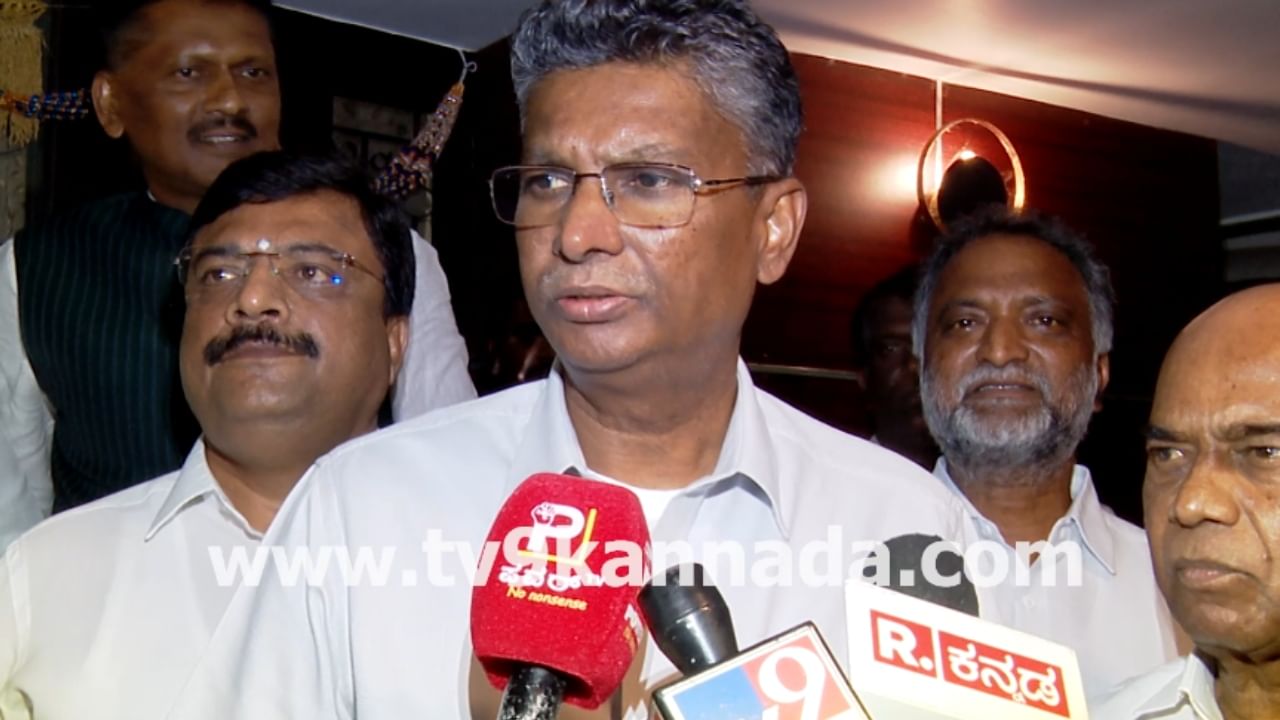 ಮಹದೇವಪ್ಪ ಮನೆಯಲ್ಲಿ ಎಸ್​ಸಿ ಎಸ್​ಟಿ ನಾಯಕರ ಸಭೆ: ರಹಸ್ಯ ಬಿಚ್ಚಿಟ್ಟ ಸತೀಶ್ ಜಾರಕಿಹೊಳಿ