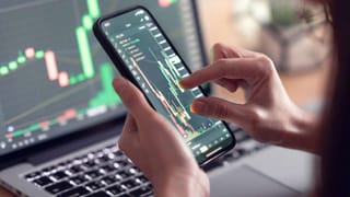 ಮಾಧವಿ ಪುರಿ ವಿರುದ್ಧ ಎಫ್​ಐಆರ್ ದಾಖಲಿಸಲು ಮುಂಬೈ ಕೋರ್ಟ್ ಆದೇಶ; ಆಕ್ಷೇಪಿಸಲು ಸೆಬಿ ನಿರ್ಧಾರ