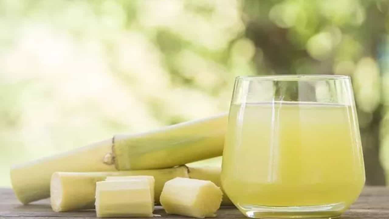 Sugarcane Juice: ಬಿಸಿಲಿನಲ್ಲಿ ತಣ್ಣಗಿರುವ ಕಬ್ಬಿನ ರಸ ಕುಡಿಯುವವರು ಈ ವಿಷಯಗಳನ್ನು ಮರೆಯಬೇಡಿ