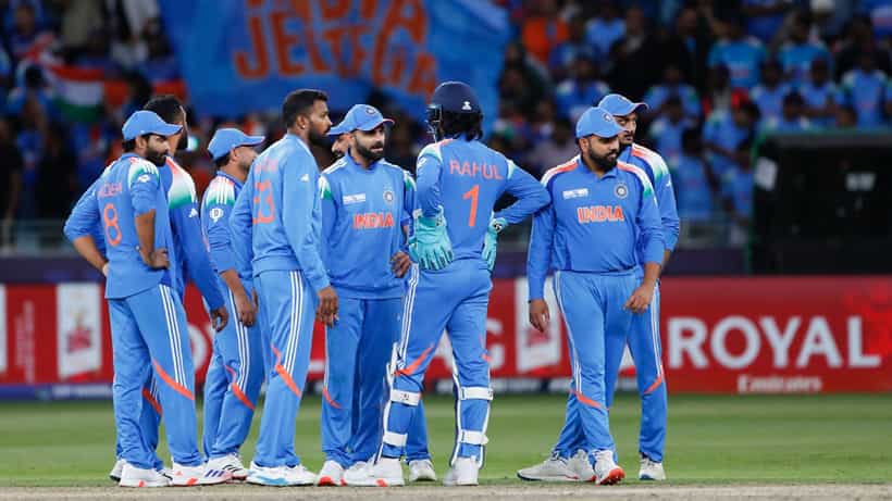 IND vs AUS: ಸೆಮಿಫೈನಲ್ ಪಂದ್ಯಕ್ಕೆ ಭಾರತ ತಂಡದಲ್ಲಾಗುತ್ತಾ ಬದಲಾವಣೆ? ಯಾರು ಇನ್, ಯಾರು ಔಟ್?