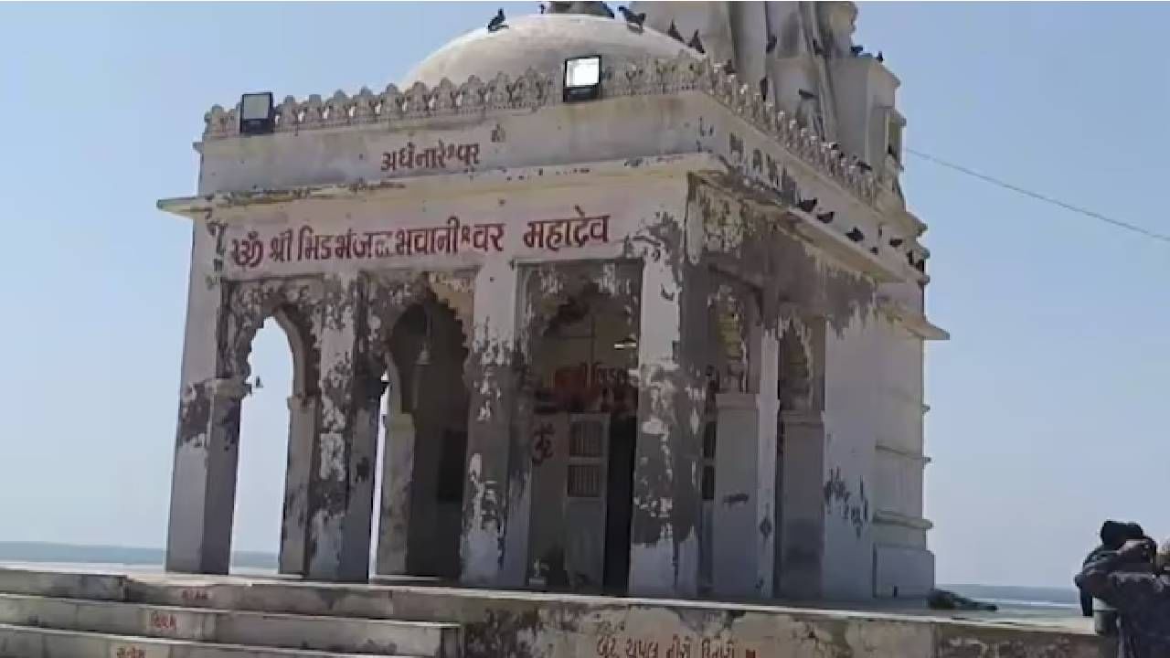 ಗುಜರಾತ್: ಬಾಲಕಿಯ ಕನಸ್ಸಿನಲ್ಲಿ ಶಿವಲಿಂಗ ಕಾಣಿಸಿಕೊಂಡಿದ್ದಕ್ಕೆ ದೇವಸ್ಥಾನದಿಂದ ಲಿಂಗ ಕದ್ದ ಕುಟುಂಬ