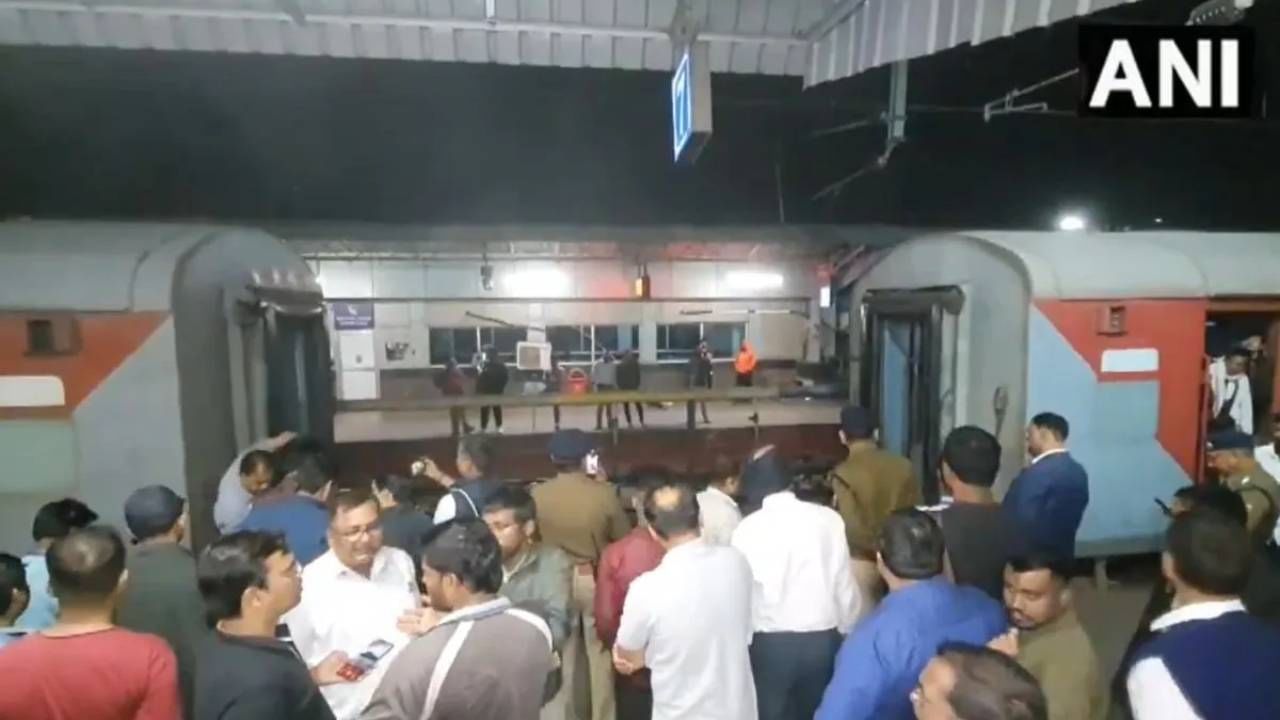 ಉತ್ತರ ಪ್ರದೇಶ: ಚಲಿಸುತ್ತಿರುವಾಗಲೇ ಇಬ್ಭಾಗವಾದ ನಂದನ್ ಕಾನನ್​ ಎಕ್ಸ್​ಪ್ರೆಸ್​ ರೈಲು