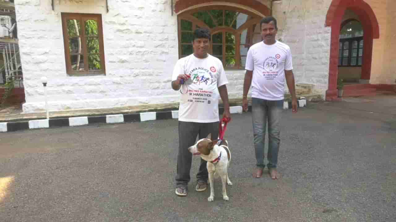 ಶಿರೂರು ಗುಡ್ಡ ಕುಸಿತದಲ್ಲಿ ಮಾಲೀಕನನ್ನು ಕಳೆದುಕೊಂಡು ಅನಾಥವಾಗಿದ್ದ ಶ್ವಾನ ಉತ್ತರ ಕನ್ನಡ ಪೊಲೀಸ್ ಇಲಾಖೆಯ ನೆಚ್ಚಿನ ನಾಯಿ