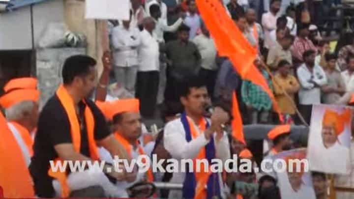 ಯತ್ನಾಳ್ರನ್ನು ವಾಪಸ್ಸು ಕರೆದು ರಾಜ್ಯಾಧ್ಯಕ್ಷ ಮಾಡದಿದ್ದರೆ ಉಗ್ರ ಹೋರಾಟ: ಉಚ್ಚಾಟಿತ ಶಾಸಕನ ಬೆಂಬಲಿಗರು ಯತ್ನಾಳ್ರನ್ನು ವಾಪಸ್ಸು ಕರೆದು ರಾಜ್ಯಾಧ್ಯಕ್ಷ ಮಾಡದಿದ್ದರೆ ಉಗ್ರ ಹೋರಾಟ: ಉಚ್ಚಾಟಿತ ಶಾಸಕನ ಬೆಂಬಲಿಗರು