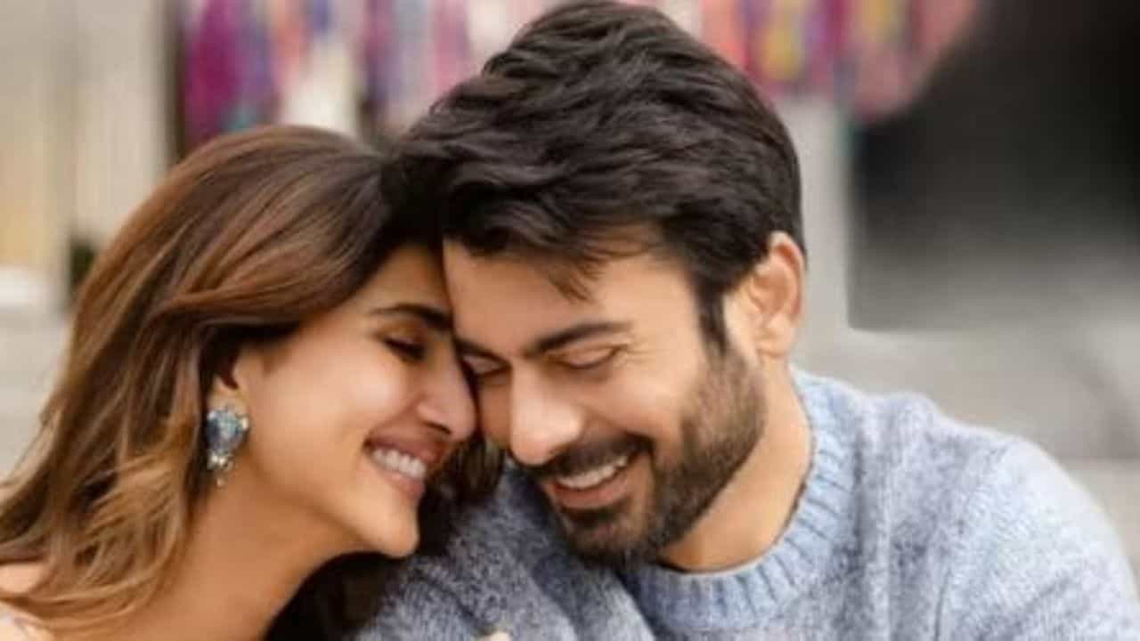 ‘ಅಭಿರ್ ಗುಲಾಲ್’ ಸಿನಿಮಾ ಹಾಡುಗಳ ತೆಗೆದು ಹಾಕಿದ ಯೂಟ್ಯೂಬ್ ‘ಅಭಿರ್ ಗುಲಾಲ್’ ಸಿನಿಮಾ ಹಾಡುಗಳ ತೆಗೆದು ಹಾಕಿದ ಯೂಟ್ಯೂಬ್