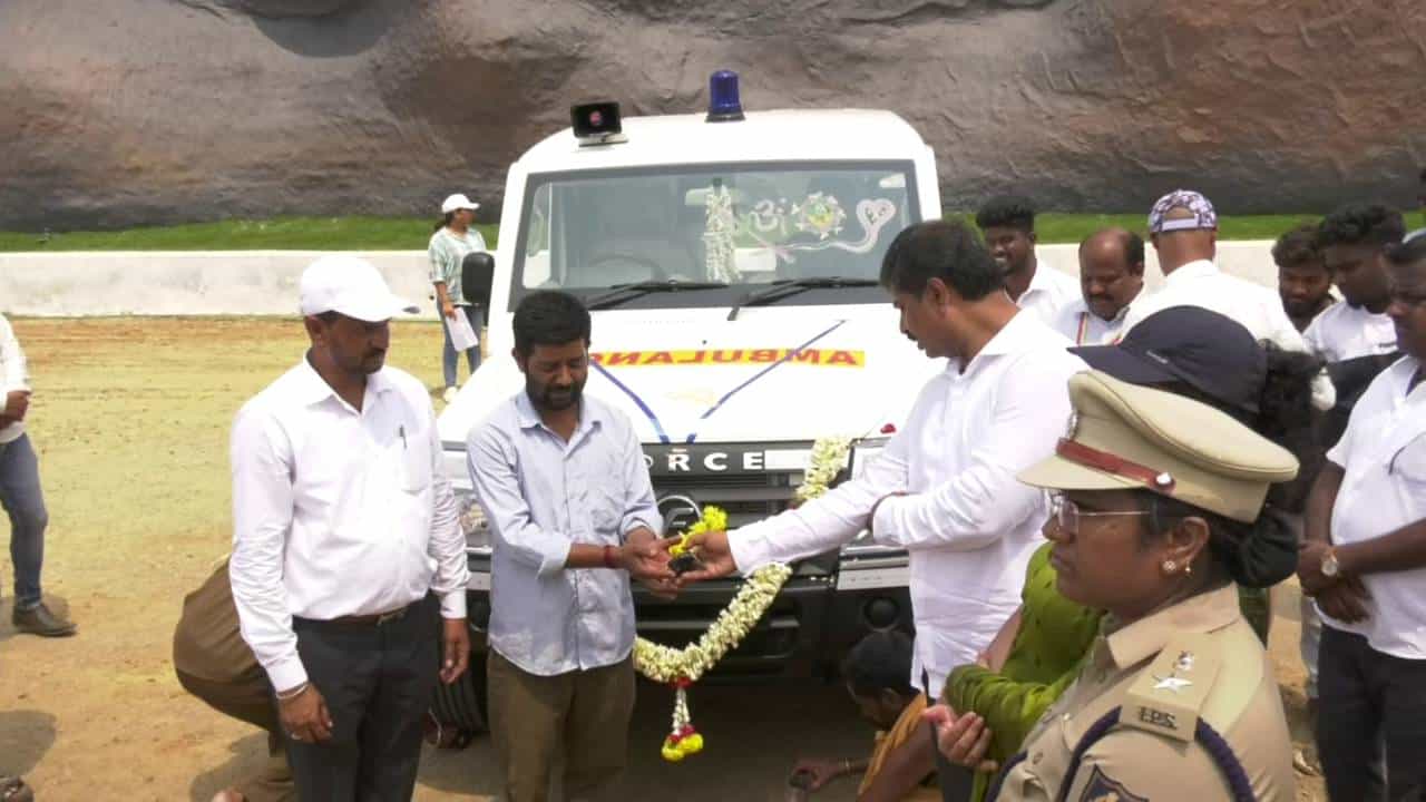 Tv9 ವರದಿ ಇಂಪ್ಯಾಕ್ಟ್: ಮಲೆಮಹದೇಶ್ವರ ಬೆಟ್ಟದ ವ್ಯಾಪ್ತಿಯ ಗ್ರಾಮಗಳಿಗೆ ಆ್ಯಂಬುಲೆನ್ಸ್ ಸೇವೆ