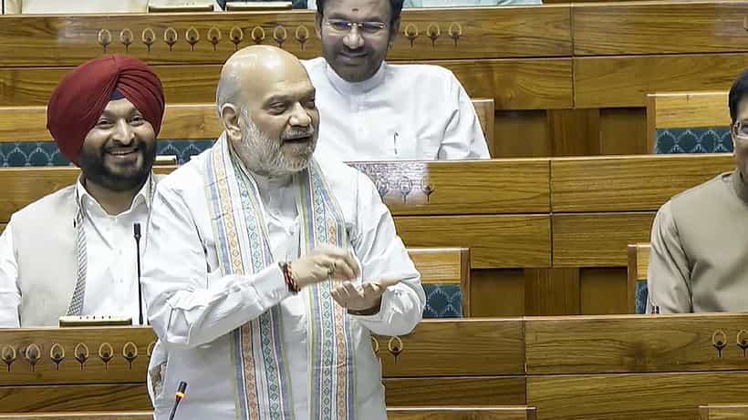 ವಕ್ಫ್ ಮಸೂದೆ ವಿಷಯದಲ್ಲಿ ವಿಪಕ್ಷಗಳಿಂದ ದೇಶವನ್ನು ಇಬ್ಭಾಗಿಸುವ ಪ್ರಯತ್ನ; ಅಮಿತ್ ಶಾ ಆರೋಪ