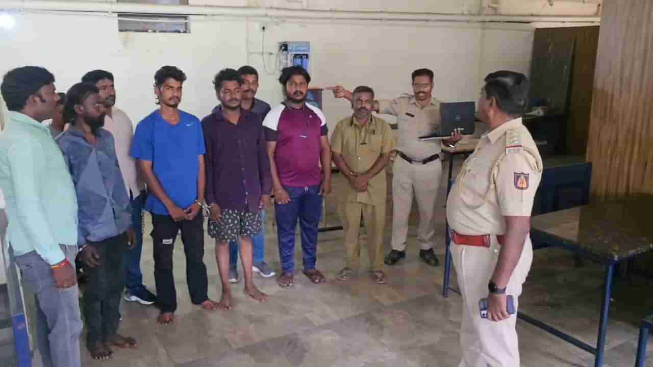 ಬಾರ್​ನಲ್ಲಿ ಜೋರಾಗಿ ಮಾತನಾಡಬೇಡಿ ಎಂದಿದ್ದಕ್ಕೆ ಯುವಕ ಕೊಲೆ