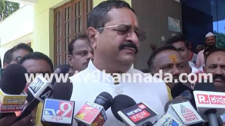 Pahelgam Terrorist Attack: ಜಮ್ಮು ಮತ್ತು ಕಾಶ್ಮೀರ ಕೇಂದ್ರಾಡಳಿತ ಪ್ರದೇಶವಾಗಿ ಮುಂದುವರಿದಿದ್ದರೆ ಉಗ್ರರ ದಾಳಿ ನಡೆಯುತ್ತಿರಲಿಲ್ಲ: ಯತ್ನಾಳ್ Pahelgam Terrorist Attack: ಜಮ್ಮು ಮತ್ತು ಕಾಶ್ಮೀರ ಕೇಂದ್ರಾಡಳಿತ ಪ್ರದೇಶವಾಗಿ ಮುಂದುವರಿದಿದ್ದರೆ ಉಗ್ರರ ದಾಳಿ ನಡೆಯುತ್ತಿರಲಿಲ್ಲ: ಯತ್ನಾಳ್