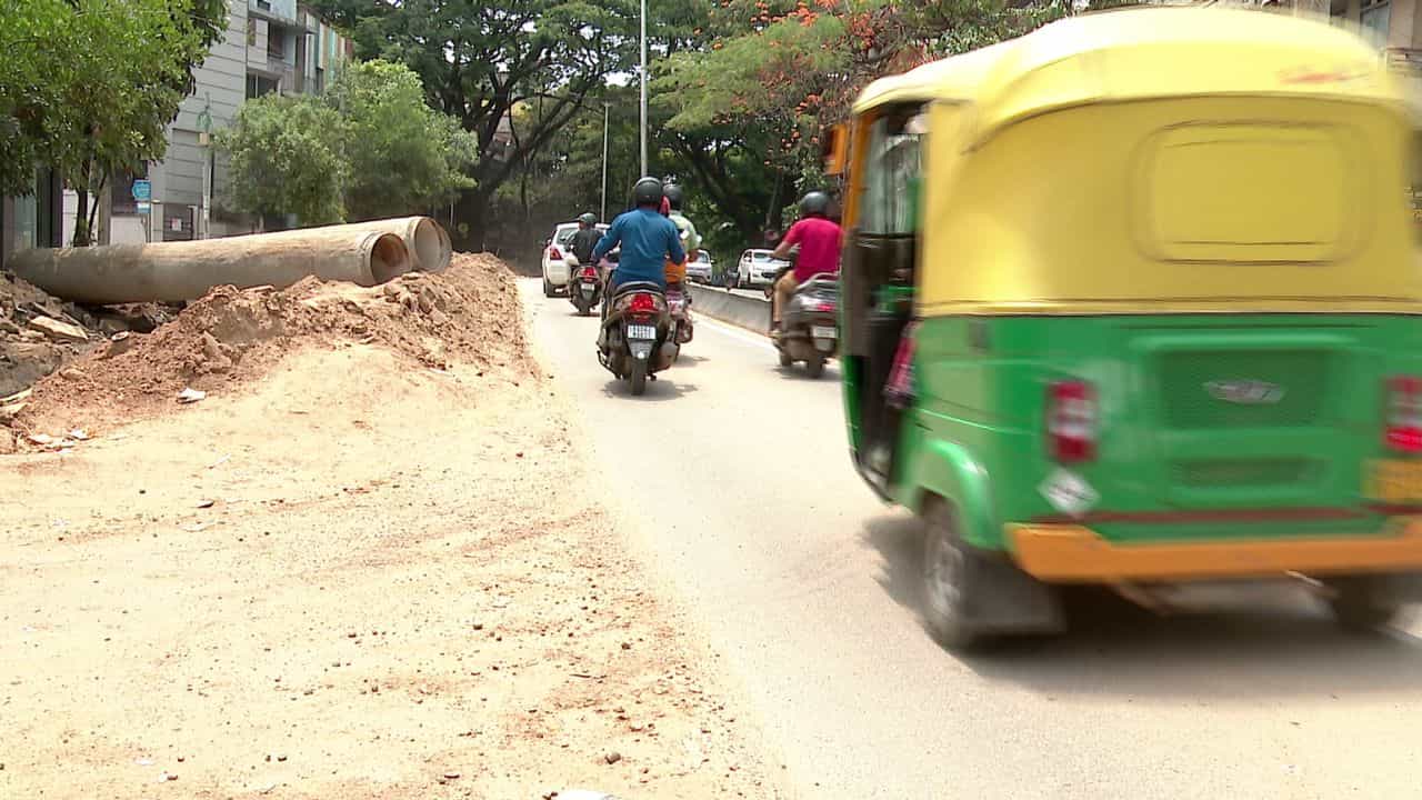 ಅಲರ್ಜಿ ನಗರವಾದ ಬೆಂಗಳೂರು: ರಸ್ತೆ ಕಾಮಗಾರಿ ಧೂಳು, ವಾಯುಮಾಲಿನ್ಯದಿಂದ ಜನ ಹೈರಾಣ