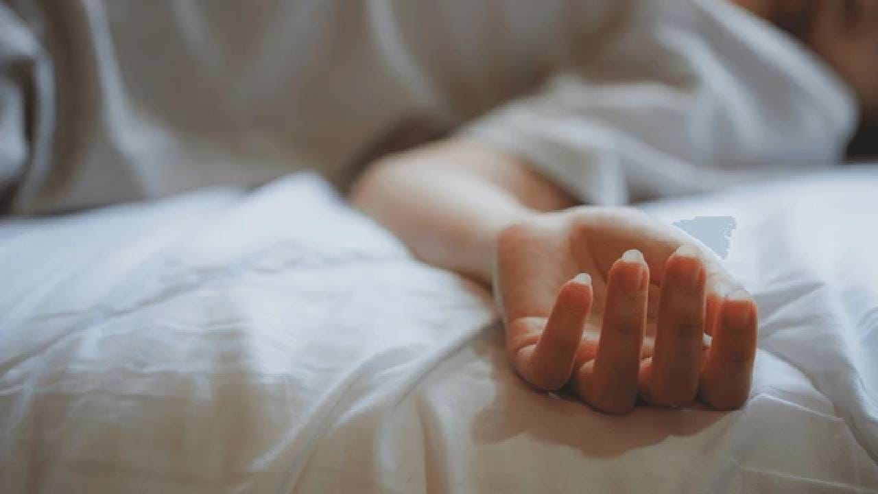 ಇಬ್ಬರಿಂದ ನಿರಂತರ ಕಿರುಕುಳ, ಮನನೊಂದು ವಿದ್ಯಾರ್ಥಿನಿ ಆತ್ಮಹತ್ಯೆ ಇಬ್ಬರಿಂದ ನಿರಂತರ ಕಿರುಕುಳ, ಮನನೊಂದು ವಿದ್ಯಾರ್ಥಿನಿ ಆತ್ಮಹತ್ಯೆ