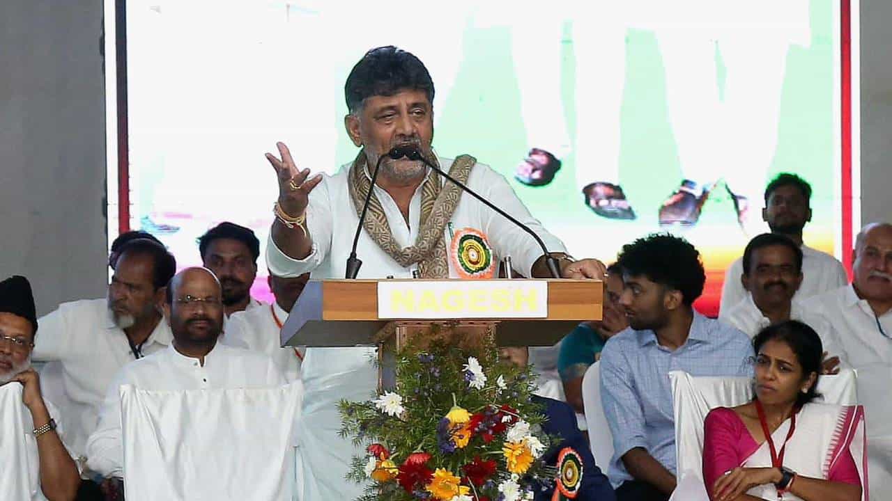 ಚಿನ್ನದ ದರ ಏರಿಕೆಯಿಂದ ಹೆಣ್ಮಕ್ಕಳು ಮಾಂಗಲ್ಯ ಸರ ಕಟ್ಟಿಕೊಳ್ಳಲು ಆಗುತ್ತಿಲ್ಲ: ಡಿಕೆಶಿ
