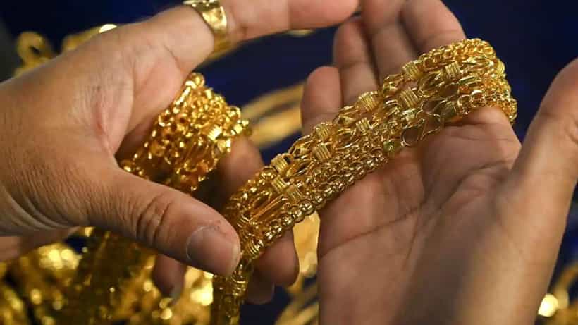 Gold: 24 ಕ್ಯಾರಟ್ ಚಿನ್ನಗಳಲ್ಲೇ ಬೆಲೆಗಳಲ್ಲಿ ಹೇಗೆ ವ್ಯತ್ಯಾಸ? ಜಿಎಸ್ಟಿ ಸೇರಿ ವಿವಿಧ ಹೆಚ್ಚುವರಿ ಬೆಲೆ ಬಗ್ಗೆ ತಿಳಿದಿರಿ