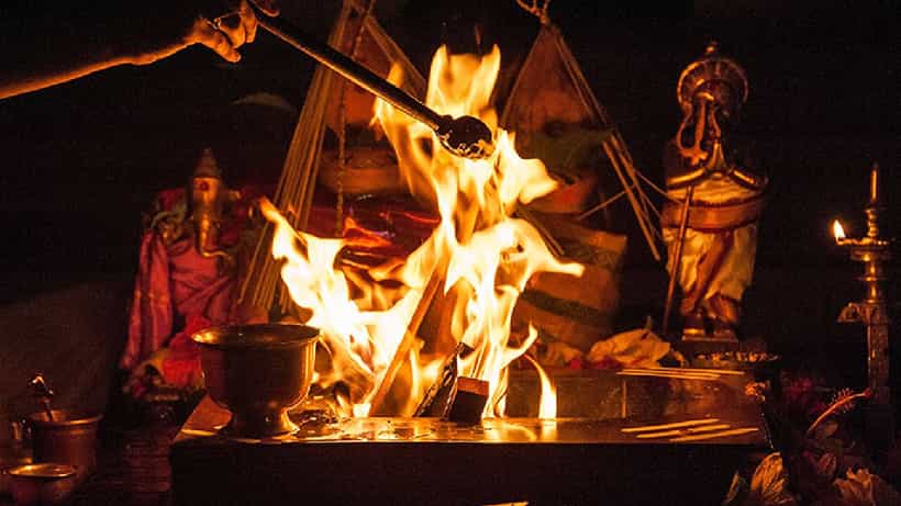 Graha Shanti Puja: ಮದುವೆಗೂ ಮುನ್ನ ಗ್ರಹ ಶಾಂತಿ ಪೂಜೆ ಮಾಡಿಸುವುದೇಕೆ? ಏನಿದರ ಮಹತ್ವ?