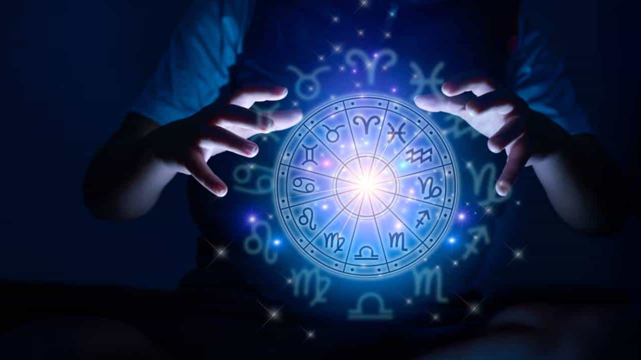 Horoscope: ಈ ರಾಶಿಯ ವಿದ್ಯಾರ್ಥಿಗಳಿಗೆ ಇಂದು ಸಿಹಿ ಸುದ್ದಿ ಕೇಳುವರು Horoscope: ಈ ರಾಶಿಯ ವಿದ್ಯಾರ್ಥಿಗಳಿಗೆ ಇಂದು ಸಿಹಿ ಸುದ್ದಿ ಕೇಳುವರು