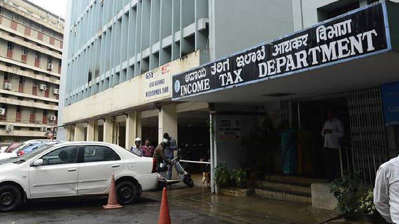 Income Tax Department: ಆದಾಯ ತೆರಿಗೆ ಇಲಾಖೆಯಲ್ಲಿ ಉದ್ಯೋಗ ಪಡೆಯಲು ಇಲ್ಲಿದೆ ಸುವರ್ಣವಕಾಶ; ಅರ್ಜಿ ಸಲ್ಲಿಸುವುದು ಹೇಗೆ?