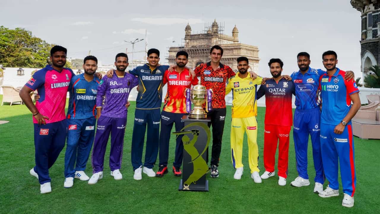 IPL 2025: ಪ್ಲೇ ಆಫ್ಗೇರಲು ಯಾವ ತಂಡ ಎಷ್ಟು ಪಂದ್ಯಗಳನ್ನು ಗೆಲ್ಲಬೇಕು? ಇಲ್ಲಿದೆ ವಿವರ IPL 2025: ಪ್ಲೇ ಆಫ್ಗೇರಲು ಯಾವ ತಂಡ ಎಷ್ಟು ಪಂದ್ಯಗಳನ್ನು ಗೆಲ್ಲಬೇಕು? ಇಲ್ಲಿದೆ ವಿವರ