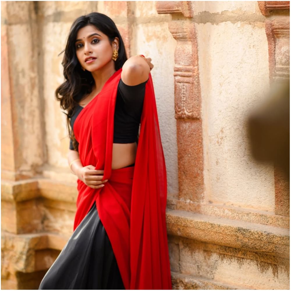 ಕಾಜಲ್ ಅವರು ಕನ್ನಡದ ನಟಿ. ಅವರು ಈ ಮೊದಲು ‘ಪೆಪೆ’, ‘ಮೇಘಾ’, ‘ಬಾಂಡ್ ರವಿ’ ರೀತಿಯ ಸಿನಿಮಾಗಳನ್ನು ಮಾಡಿದ್ದಾರೆ. ಈಗ ಅವರಿಗೆ ‘ಮ್ಯಾಂಗೋ ಪಚ್ಚ’ ಸಿನಿಮಾದಲ್ಲಿ ನಟಿಸೋ ಅವಕಾಶ ದೊರೆತಿದೆ. ಇದಕ್ಕಾಗಿ ಕಾಜಲ್ ಖುಷಿ ಆಗಿದ್ದಾರೆ.