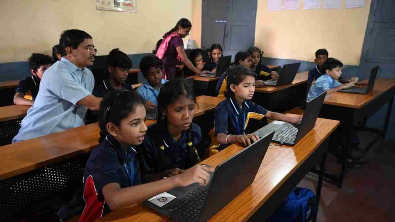 ಹೊಸ ಸಂಘರ್ಷಕ್ಕೆ ಕಾರಣವಾಯ್ತು 1ನೇ ತರಗತಿ ಸೇರ್ಪಡೆ ವಯೋಮಿತಿ ಸಡಿಲಿಕೆ: ಮುಂದಿನ ವರ್ಷಕ್ಕೂ ನೀಡುವಂತೆ ಪೋಷಕರ ಆಗ್ರಹ