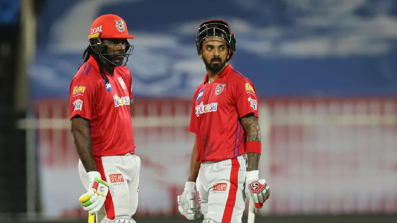 2018 ರಲ್ಲಿ ಕೊಲ್ಕತ್ತಾ ನೈಟ್ ರೈಡರ್ಸ್ ವಿರುದ್ಧದ ಪಂದ್ಯದಲ್ಲಿ ಪಂಜಾಬ್ ಕಿಂಗ್ಸ್ ಪರ ಆರಂಭಿಕರಾಗಿ ಕಣಕ್ಕಿಳಿದ ಕ್ರಿಸ್ ಗೇಲ್ ಹಾಗೂ ಕೆಎಲ್ ರಾಹುಲ್ ಬರೋಬ್ಬರಿ 116 ರನ್ಗಳ ಜೊತೆಯಾಟವಾಡುವ ಮೂಲಕ ಈ ದಾಖಲೆ ಬರೆದಿದ್ದರು. ಇದೀಗ 120 ರನ್ಗಳ ಜೊತೆಯಾಟದೊಂದಿಗೆ ಪ್ರಿಯಾಂಶ್ ಆರ್ಯ ಹಾಗೂ ಪ್ರಭ್ಸಿಮ್ರಾನ್ ಸಿಂಗ್ ಈ ದಾಖಲೆಯನ್ನು ಮುರಿದಿದ್ದಾರೆ.