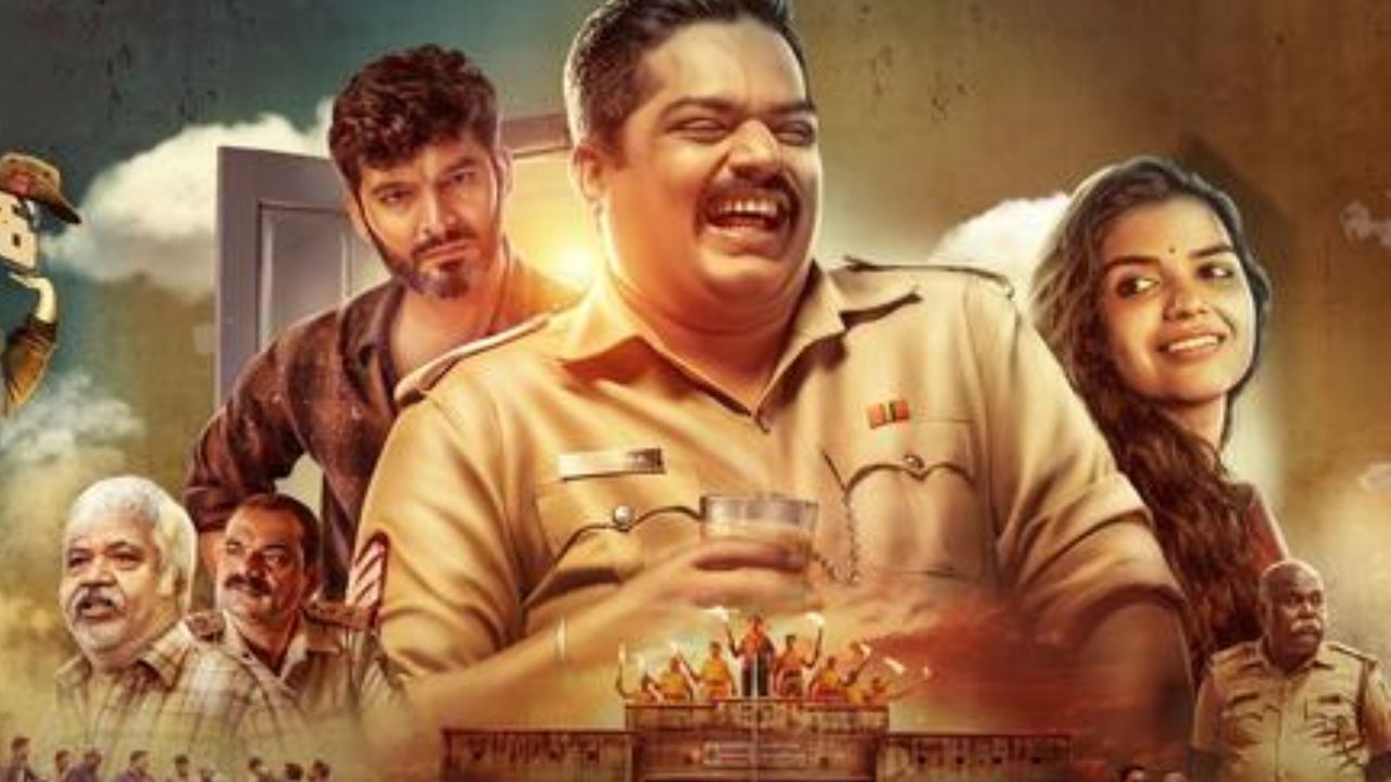 ರಿಷಬ್ ಶೆಟ್ಟಿ ನಿರ್ಮಾಣ ಮಾಡಿ, ಪ್ರಮೋದ್ ಶೆಟ್ಟಿ ಮುಖ್ಯ ಪಾತ್ರದಲ್ಲಿ ನಟಿಸಿರುವ ಕಾಮಿಡಿ ಥ್ರಿಲ್ಲರ್ ಸಿನಿಮಾ ‘ಲಾಫಿಂಗ್ ಬುದ್ಧ’ ಸಿನಿಮಾ ಈ ವಾರ ಒಟಿಟಿಗೆ ಬಂದಿದೆ. ಕಳೆದ ವರ್ಷ ಚಿತ್ರಮಂದಿರದಲ್ಲಿ ಬಿಡುಗಡೆ ಆಗಿದ್ದ ಈ ಸಿನಿಮಾ ಸಾಧಾರಣ ಯಶಸ್ಸು ಕಂಡಿತ್ತು. ಇದೀಗ ಈ ಸಿನಿಮಾ ಒಟಿಟಿಗೆ ಬಂದಿದೆ. ಸನ್ ನೆಕ್ಸ್ಟ್ನಲ್ಲಿ ಸಿನಿಮಾ ವೀಕ್ಷಣೆಗೆ ಲಭ್ಯ ಇದೆ.