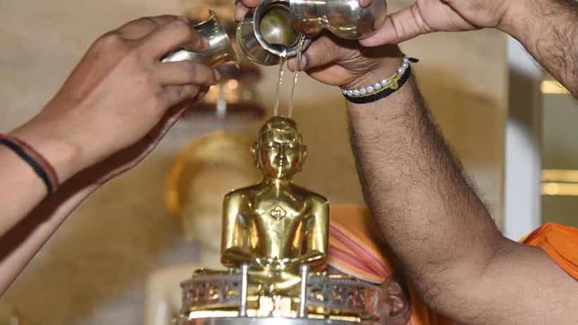 Mahavir Jayanti 2025: ಮಹಾವೀರ ಜಯಂತಿ ಏಕೆ ಆಚರಿಸಲಾಗುತ್ತದೆ? ಆಚರಣೆಯ ಹಿನ್ನೆಲೆ ಮತ್ತು ಮಹತ್ವ ಇಲ್ಲಿದೆ