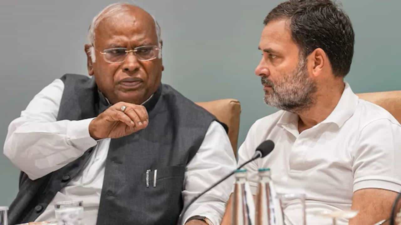 ಪಹಲ್ಗಾಮ್ ದಾಳಿ: ವಿಶೇಷ ಅಧಿವೇಶನ ಕರೆಯುವಂತೆ ಪ್ರಧಾನಿ ಮೋದಿಗೆ ಪತ್ರ ಬರೆದ ಮಲ್ಲಿಕಾರ್ಜುನ ಖರ್ಗೆ, ರಾಹುಲ್​