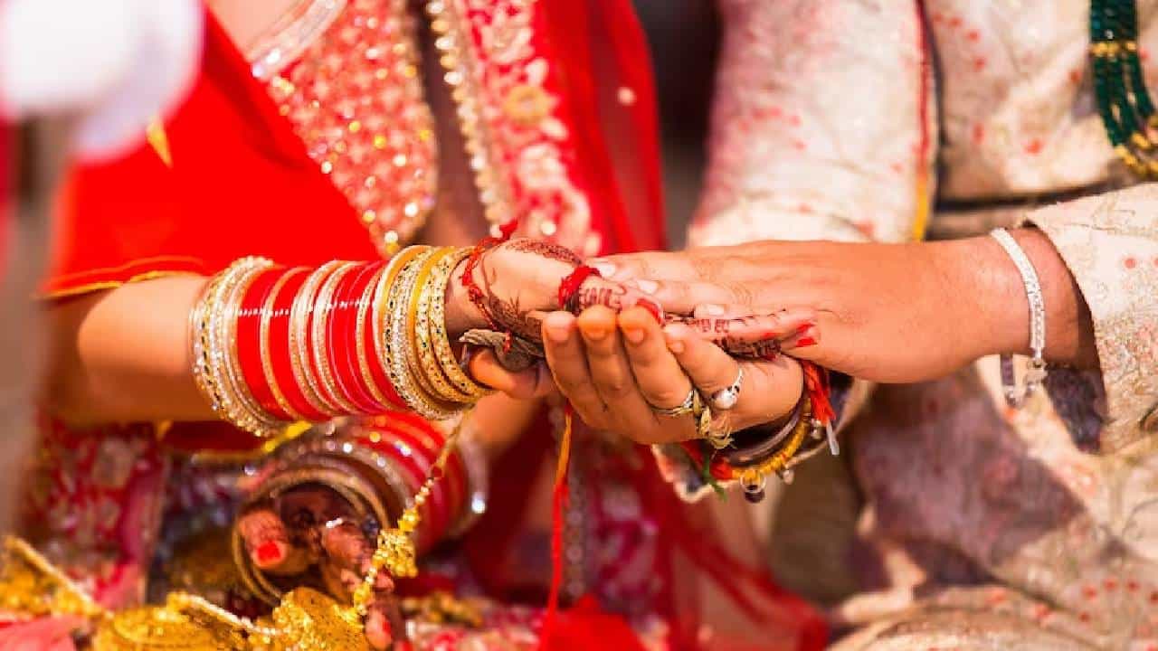 ಮದುವೆ ಬೇಡವೆಂದು ವರನನ್ನು ಕೊಲ್ಲಲು ಸುಪಾರಿಕೊಟ್ಟ ವಧು