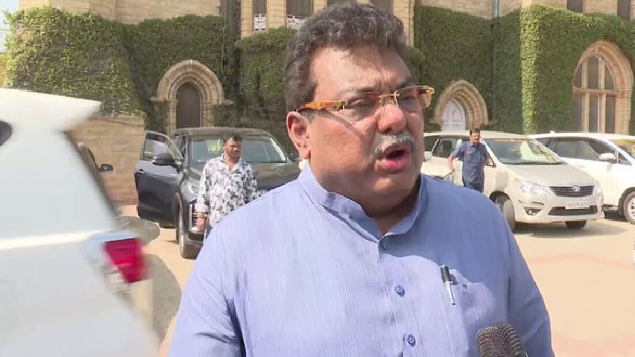 ದರಿದ್ರ ದೇಶವಾದ ಪಾಕಿಸ್ತಾನದ ವಿರುದ್ಧ ಯುದ್ಧವಾಗಲೇಬೇಕು, ಮೋದಿ ಜೊತೆ ನಾವಿದ್ದೇವೆ; ಎಂ.ಬಿ. ಪಾಟೀಲ್ ದರಿದ್ರ ದೇಶವಾದ ಪಾಕಿಸ್ತಾನದ ವಿರುದ್ಧ ಯುದ್ಧವಾಗಲೇಬೇಕು, ಮೋದಿ ಜೊತೆ ನಾವಿದ್ದೇವೆ; ಎಂ.ಬಿ. ಪಾಟೀಲ್