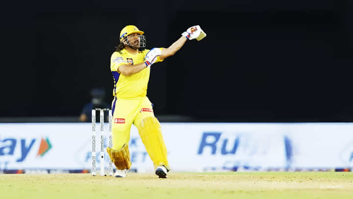 VIDEO: ರಾಕೆಟ್ ರಾಕೆಟ್ ರಾಕೆಟ್: ಒಂದೇ ಕೈಯಲ್ಲಿ ಧೋನಿಯ ರಾಕೆಟ್ ಸಿಕ್ಸ್ VIDEO: ರಾಕೆಟ್ ರಾಕೆಟ್ ರಾಕೆಟ್: ಒಂದೇ ಕೈಯಲ್ಲಿ ಧೋನಿಯ ರಾಕೆಟ್ ಸಿಕ್ಸ್