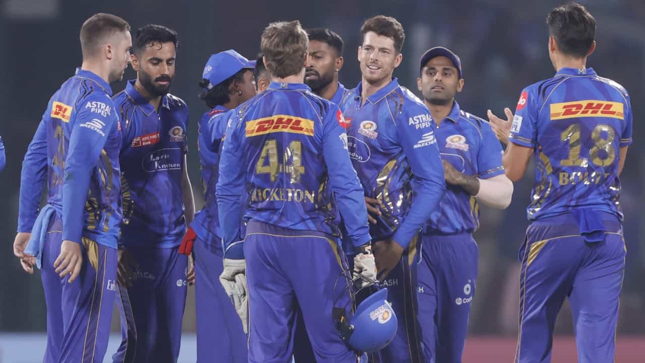 DC vs MI Highlights, IPL 2025: ರಣ ರೋಚಕ ಪಂದ್ಯದಲ್ಲಿ ಗೆದ್ದು ಬೀಗಿದ ಮುಂಬೈ DC vs MI Highlights, IPL 2025: ರಣ ರೋಚಕ ಪಂದ್ಯದಲ್ಲಿ ಗೆದ್ದು ಬೀಗಿದ ಮುಂಬೈ