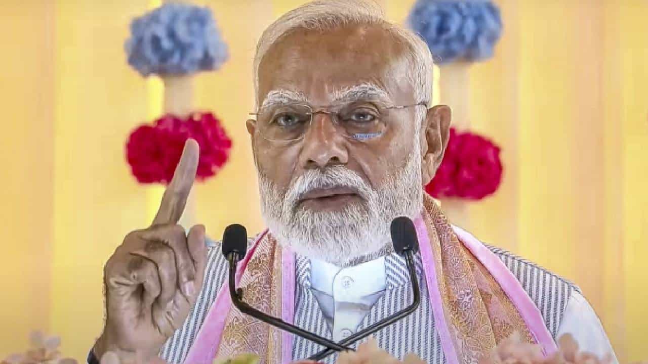 Narendra Modi: ಪ್ರಧಾನಿ ಮೋದಿ ಜಮ್ಮು ಭೇಟಿ ಮುಂದೂಡಿಕೆ Narendra Modi: ಪ್ರಧಾನಿ ಮೋದಿ ಜಮ್ಮು ಭೇಟಿ ಮುಂದೂಡಿಕೆ