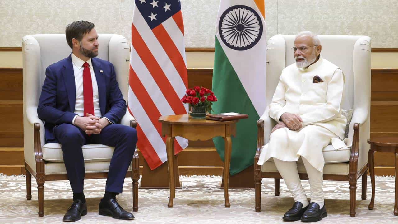 India-US: ಭಾರತ-ಅಮೆರಿಕ ವ್ಯಾಪಾರ ಒಪ್ಪಂದ: ಮೋದಿ-ವ್ಯಾನ್ಸ್ ಮಾತುಕತೆಯ ಪ್ರಮುಖ ಅಂಶಗಳು India-US: ಭಾರತ-ಅಮೆರಿಕ ವ್ಯಾಪಾರ ಒಪ್ಪಂದ: ಮೋದಿ-ವ್ಯಾನ್ಸ್ ಮಾತುಕತೆಯ ಪ್ರಮುಖ ಅಂಶಗಳು