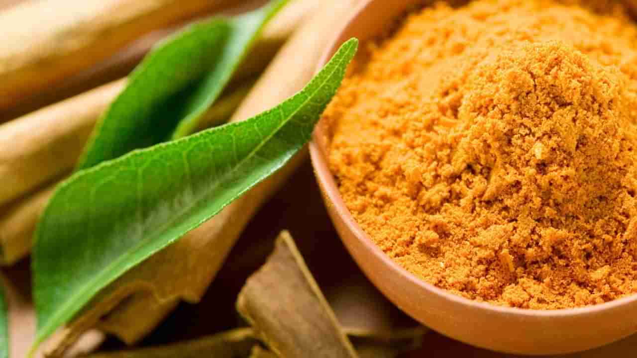 ಕಾಂತಿಯುತ ಮೈ ಬಣ್ಣ ನಿಮ್ಮದಾಗಬೇಕಾ? ಈ ಆಯುರ್ವೇದದ ಲೇಪನ ಬಳಸಿ