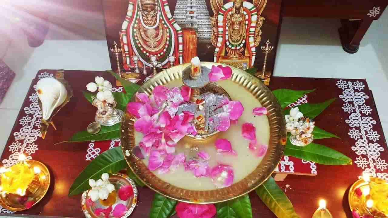 ಹಣದ ಕೊರತೆಯಿಂದ ಮುಕ್ತಿ ಪಡೆಯಲು ಸೋಮವಾರ ಈ 5 ಕೆಲಸ ಮಾಡಿ