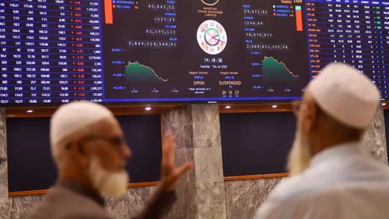 Pak stock market: ಗಡಗಡ ನಡುಗಿದ ಪಾಕಿಸ್ತಾನದ ಷೇರುಪೇಟೆ; ಅಟ್ಟಾರಿ ಗಡಿ, ಸಿಂಧೂ ಜಲ ಒಪ್ಪಂದ ಮುಚ್ಚಿದ್ದು ಶಾಕ್ ಕೊಟ್ಟಿತಾ? Pak stock market: ಗಡಗಡ ನಡುಗಿದ ಪಾಕಿಸ್ತಾನದ ಷೇರುಪೇಟೆ; ಅಟ್ಟಾರಿ ಗಡಿ, ಸಿಂಧೂ ಜಲ ಒಪ್ಪಂದ ಮುಚ್ಚಿದ್ದು ಶಾಕ್ ಕೊಟ್ಟಿತಾ?
