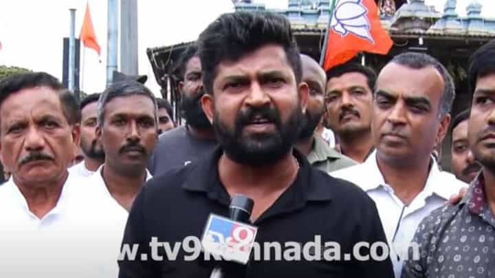 ಡ್ರೆಸ್ ಮಾಡಿಕೊಂಡು ಕಾರಲ್ಲಿ ಸುತ್ತೋದು ಬಿಟ್ಟರೆ ಪೊನ್ನಣ್ಣ ಮತ್ತು ಮಂಥರ್ ಗೌಡಗೆ ಬೇರೇನೂ ಗೊತ್ತಿಲ್ಲ: ಪ್ರತಾಪ್ ಸಿಂಹ ಡ್ರೆಸ್ ಮಾಡಿಕೊಂಡು ಕಾರಲ್ಲಿ ಸುತ್ತೋದು ಬಿಟ್ಟರೆ ಪೊನ್ನಣ್ಣ ಮತ್ತು ಮಂಥರ್ ಗೌಡಗೆ ಬೇರೇನೂ ಗೊತ್ತಿಲ್ಲ: ಪ್ರತಾಪ್ ಸಿಂಹ