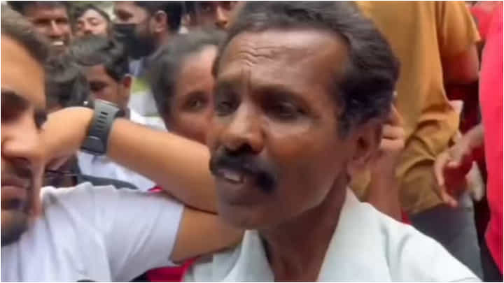 ಧ್ರುವ ಸರ್ಜಾ ಫ್ಯಾನ್ಸ್ ರೀತಿಯೇ ಪ್ರಥಮ್ ಅಭಿಮಾನಿಗಳಿಂದಲೂ ಚಿತ್ರ-ವಿಚಿತ್ರ ಹಾಡು ಧ್ರುವ ಸರ್ಜಾ ಫ್ಯಾನ್ಸ್ ರೀತಿಯೇ ಪ್ರಥಮ್ ಅಭಿಮಾನಿಗಳಿಂದಲೂ ಚಿತ್ರ-ವಿಚಿತ್ರ ಹಾಡು