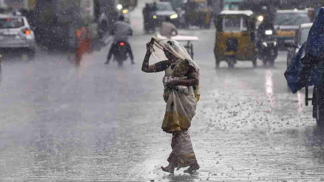 Karnataka Rains: ಕರ್ನಾಟಕದ 20ಕ್ಕೂ ಅಧಿಕ ಜಿಲ್ಲೆಗಳಲ್ಲಿ ಇಂದು ಮಳೆ, ಬೆಂಗಳೂರು ಹವಾಮಾನ ಹೇಗಿರಲಿದೆ?
