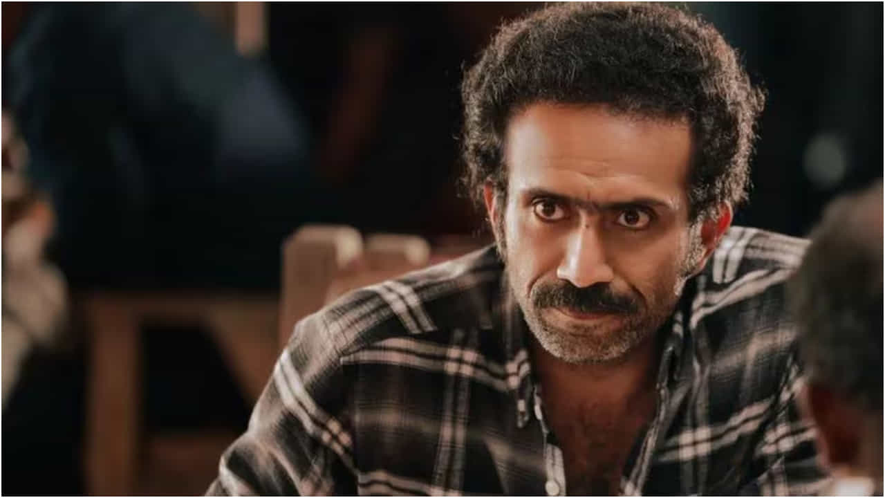 ‘ನಾನು ಮಾತ್ರ ಅಲ್ಲಾರೀ..’; ಸ್ಟಾರ್ ಕಲಾವಿದರ ಡ್ರಗ್ಸ್ ಪುರಾಣ ಬಿಚ್ಚಿಟ್ಟ ನಟ ಶೈನ್ ‘ನಾನು ಮಾತ್ರ ಅಲ್ಲಾರೀ..’; ಸ್ಟಾರ್ ಕಲಾವಿದರ ಡ್ರಗ್ಸ್ ಪುರಾಣ ಬಿಚ್ಚಿಟ್ಟ ನಟ ಶೈನ್