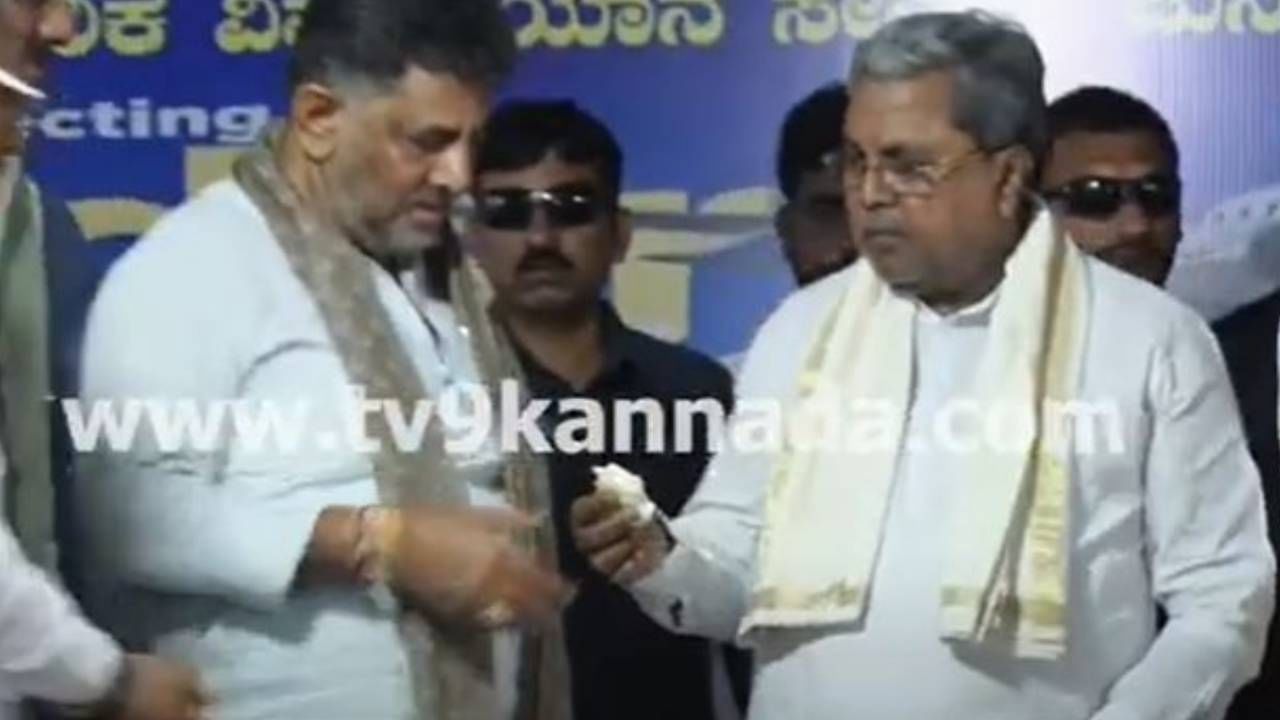 ಬೀದರ್-ಬೆಂಗಳೂರು ವಿಮಾನಯಾನ ಪುನರಾರಂಭಕ್ಕೆ ಚಾಲನೆ ನೀಡಿದ ಮುಖ್ಯಮಂತ್ರಿ ಸಿದ್ದರಾಮಯ್ಯ